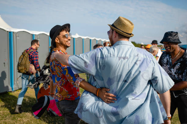 Best Portable toilet rental cost  in Lincolnwood, IL